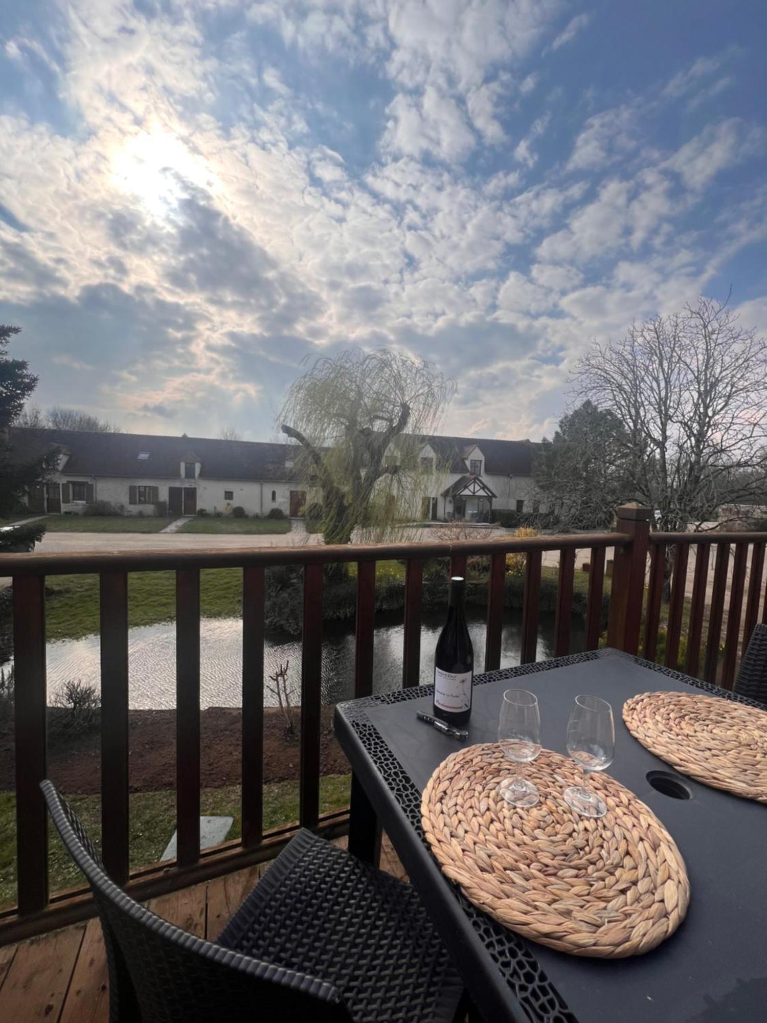 Golf Hotel De La Carte Chouzy-sur-Cisse Exteriör bild
